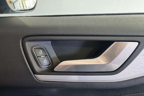 Ford Focus 1.5 EcoBlue Zetec Estate 5dr Diesel Auto Euro 6 (s/s) (120 ps) 13