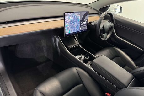 Tesla Model 3 (Dual Motor) Long Range Saloon 4dr Electric Auto 4WDE (346 ps) 56