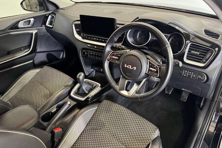 Kia Ceed 1.5 T-GDi 3 Sportswagon 5dr Petrol Manual Euro 6 (s/s) (158 bhp) 11