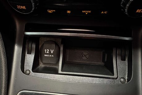 Mercedes-Benz CLA Class 1.6 CLA180 AMG Line Edition Coupe 4dr Petrol Manual Euro 6 (s/s) (122 ps) 37