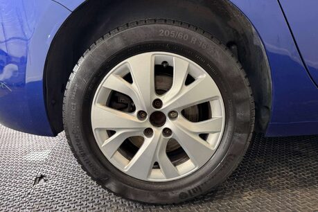 Citroen Grand C4 Spacetourer 1.2 PureTech Touch Edition MPV 5dr Petrol Manual Euro 6 (s/s) (130 ps) 61