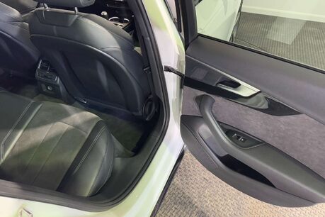 Audi A4 1.4 TFSI Black Edition Saloon 4dr Petrol Manual Euro 6 (s/s) (150 ps) 41