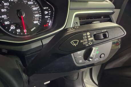 Audi A4 1.4 TFSI Black Edition Saloon 4dr Petrol Manual Euro 6 (s/s) (150 ps) 24