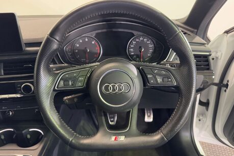 Audi A4 1.4 TFSI Black Edition Saloon 4dr Petrol Manual Euro 6 (s/s) (150 ps) 19