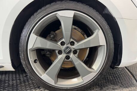 Audi A4 1.4 TFSI Black Edition Saloon 4dr Petrol Manual Euro 6 (s/s) (150 ps) 61