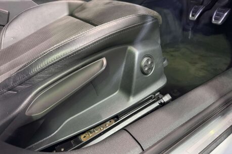 Audi A4 1.4 TFSI Black Edition Saloon 4dr Petrol Manual Euro 6 (s/s) (150 ps) 17