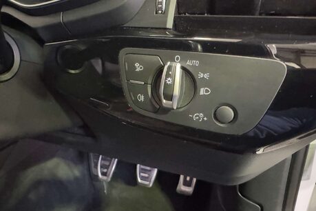 Audi A4 1.4 TFSI Black Edition Saloon 4dr Petrol Manual Euro 6 (s/s) (150 ps) 18