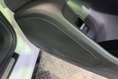 Audi A4 1.4 TFSI Black Edition Saloon 4dr Petrol Manual Euro 6 (s/s) (150 ps) 16