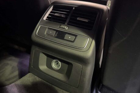 Audi A4 1.4 TFSI Black Edition Saloon 4dr Petrol Manual Euro 6 (s/s) (150 ps) 45