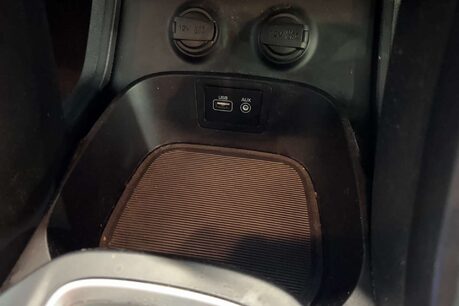 Hyundai SANTA FE 2.2 CRDi Blue Drive Premium SUV 5dr Diesel Auto 4WD Euro 6 (s/s) (200 ps) 30