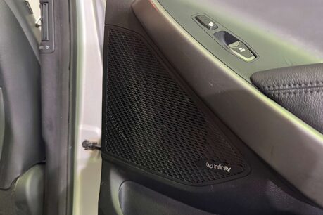 Hyundai SANTA FE 2.2 CRDi Blue Drive Premium SUV 5dr Diesel Auto 4WD Euro 6 (s/s) (200 ps) 38