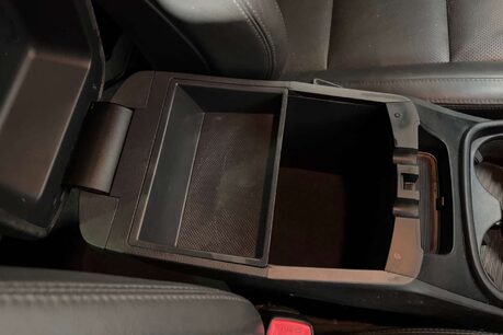 Hyundai SANTA FE 2.2 CRDi Blue Drive Premium SUV 5dr Diesel Auto 4WD Euro 6 (s/s) (200 ps) 34