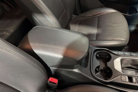 Hyundai SANTA FE 2.2 CRDi Blue Drive Premium SUV 5dr Diesel Auto 4WD Euro 6 (s/s) (200 ps) 33