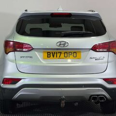 Hyundai SANTA FE 2.2 CRDi Blue Drive Premium SUV 5dr Diesel Auto 4WD Euro 6 (s/s) (200 ps) 6