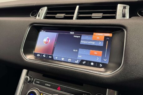 Land Rover Range Rover Sport 3.0 SD V6 HSE Dynamic SUV 5dr Diesel Auto 4WD Euro 6 (s/s) (306 ps) 34