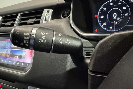 Land Rover Range Rover Sport 3.0 SD V6 HSE Dynamic SUV 5dr Diesel Auto 4WD Euro 6 (s/s) (306 ps) 24