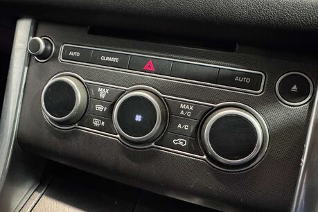 Land Rover Range Rover Sport 3.0 SD V6 HSE Dynamic SUV 5dr Diesel Auto 4WD Euro 6 (s/s) (306 ps) 38