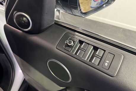 Land Rover Range Rover Sport 3.0 SD V6 HSE Dynamic SUV 5dr Diesel Auto 4WD Euro 6 (s/s) (306 ps) 14