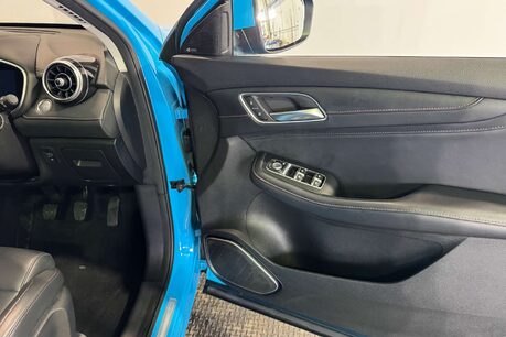 MG HS 1.5 T-GDI Excite SUV 5dr Petrol Manual Euro 6 (s/s) (162 ps) 12