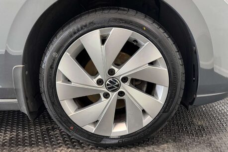 Volkswagen Golf 1.5 TSI Style Hatchback 5dr Petrol Manual Euro 6 (s/s) (150 ps) 62