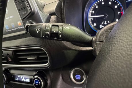Hyundai KONA 1.0 T-GDi Blue Drive Premium SE SUV 5dr Petrol Manual Euro 6 (s/s) (120 ps) 22