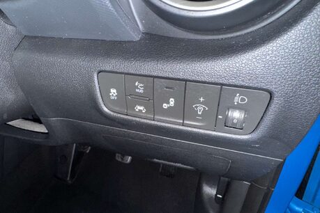 Hyundai KONA 1.0 T-GDi Blue Drive Premium SE SUV 5dr Petrol Manual Euro 6 (s/s) (120 ps) 17