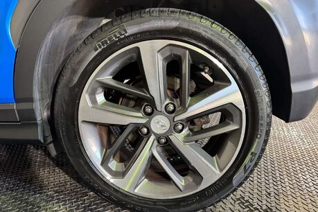 Hyundai KONA 1.0 T-GDi Blue Drive Premium SE SUV 5dr Petrol Manual Euro 6 (s/s) (120 ps) 55