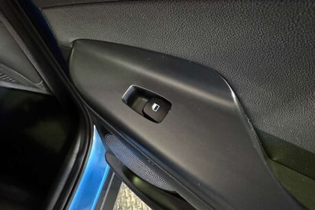 Hyundai KONA 1.0 T-GDi Blue Drive Premium SE SUV 5dr Petrol Manual Euro 6 (s/s) (120 ps) 42