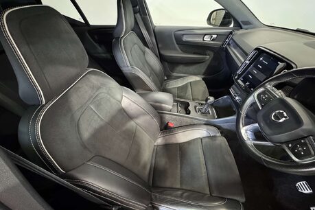 Volvo XC40 2.0 D3 R-Design SUV 5dr Diesel Manual Euro 6 (s/s) (150 ps) 10