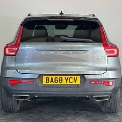 Volvo XC40 2.0 D3 R-Design SUV 5dr Diesel Manual Euro 6 (s/s) (150 ps) 6