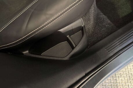 Volvo XC40 2.0 D3 R-Design SUV 5dr Diesel Manual Euro 6 (s/s) (150 ps) 46