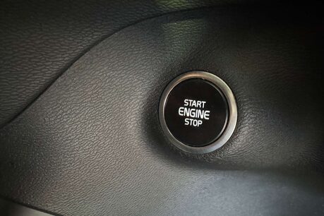 Volvo XC40 2.0 D3 R-Design SUV 5dr Diesel Manual Euro 6 (s/s) (150 ps) 23