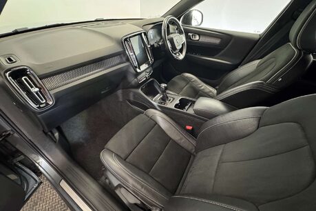 Volvo XC40 2.0 D3 R-Design SUV 5dr Diesel Manual Euro 6 (s/s) (150 ps) 55