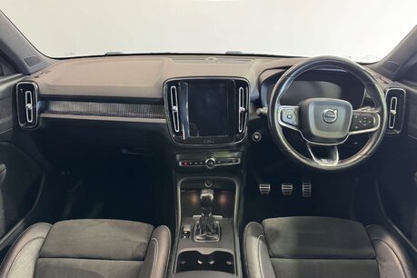 Volvo XC40 2.0 D3 R-Design SUV 5dr Diesel Manual Euro 6 (s/s) (150 ps) 9