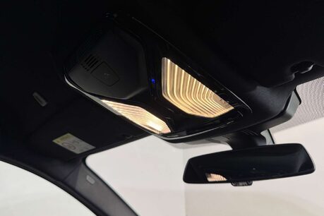 BMW 5 Series 2.0 520d MHT M Sport Saloon 4dr Diesel Hybrid Steptronic Euro 6 (s/s) (190  44