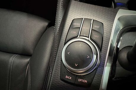 BMW 5 Series 2.0 520d MHT M Sport Saloon 4dr Diesel Hybrid Steptronic Euro 6 (s/s) (190  39