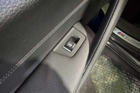 BMW 5 Series 2.0 520d MHT M Sport Saloon 4dr Diesel Hybrid Steptronic Euro 6 (s/s) (190  57