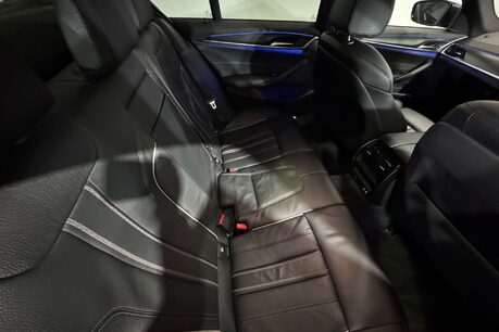 BMW 5 Series 2.0 520d MHT M Sport Saloon 4dr Diesel Hybrid Steptronic Euro 6 (s/s) (190  49