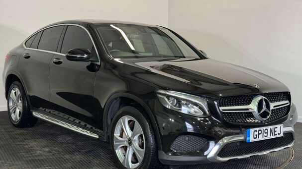 Mercedes-Benz GLC 2.1 GLC220d Sport (Premium) Coupe 5dr Diesel G-Tronic+ 4MATIC Euro 6 (s/s)  Service History