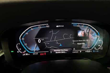 BMW 5 Series 2.0 530e 9.2kWh M Sport Saloon 4dr Petrol Plug-in Hybrid Auto Euro 6 (s/s)  33