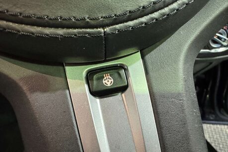 BMW 5 Series 2.0 530e 9.2kWh M Sport Saloon 4dr Petrol Plug-in Hybrid Auto Euro 6 (s/s)  26