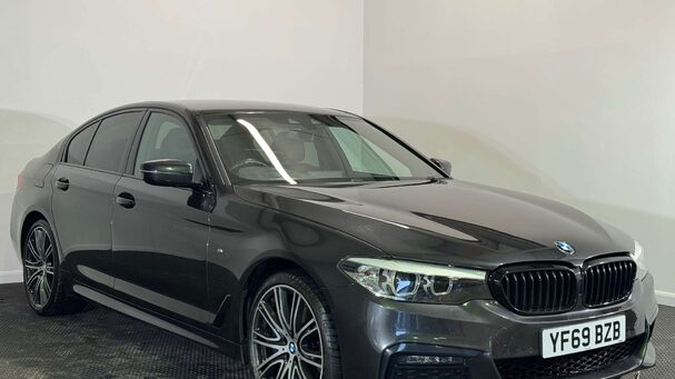 BMW 5 Series 2.0 530e 9.2kWh M Sport Saloon 4dr Petrol Plug-in Hybrid Auto Euro 6 (s/s)  Service History