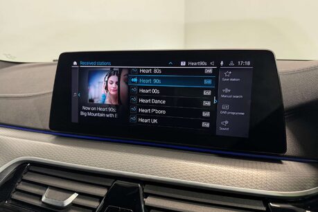 BMW 5 Series 2.0 530e 9.2kWh M Sport Saloon 4dr Petrol Plug-in Hybrid Auto Euro 6 (s/s)  35