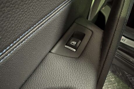 BMW 5 Series 2.0 530e 9.2kWh M Sport Saloon 4dr Petrol Plug-in Hybrid Auto Euro 6 (s/s)  62