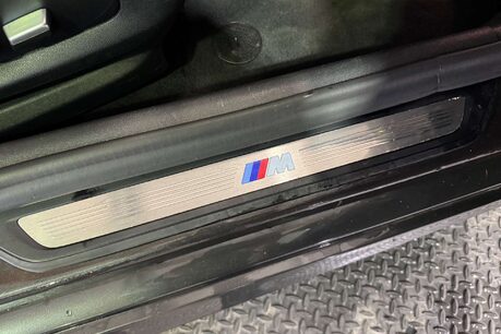 BMW 5 Series 2.0 530e 9.2kWh M Sport Saloon 4dr Petrol Plug-in Hybrid Auto Euro 6 (s/s)  13