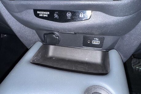 Nissan Juke 1.0 DIG-T N-Connecta SUV 5dr Petrol Manual Euro 6 (s/s) (117 ps) 36