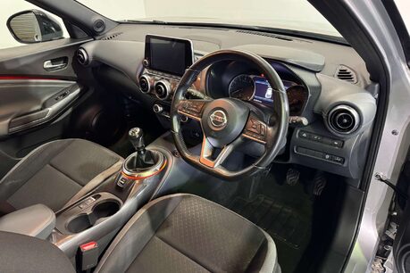 Nissan Juke 1.0 DIG-T N-Connecta SUV 5dr Petrol Manual Euro 6 (s/s) (117 ps) 11