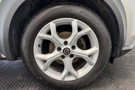 Nissan Juke 1.0 DIG-T N-Connecta SUV 5dr Petrol Manual Euro 6 (s/s) (117 ps) 58