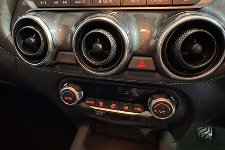 Nissan Juke 1.0 DIG-T N-Connecta SUV 5dr Petrol Manual Euro 6 (s/s) (117 ps) 35