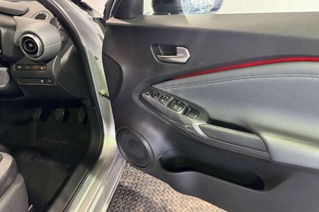 Nissan Juke 1.0 DIG-T N-Connecta SUV 5dr Petrol Manual Euro 6 (s/s) (117 ps) 13